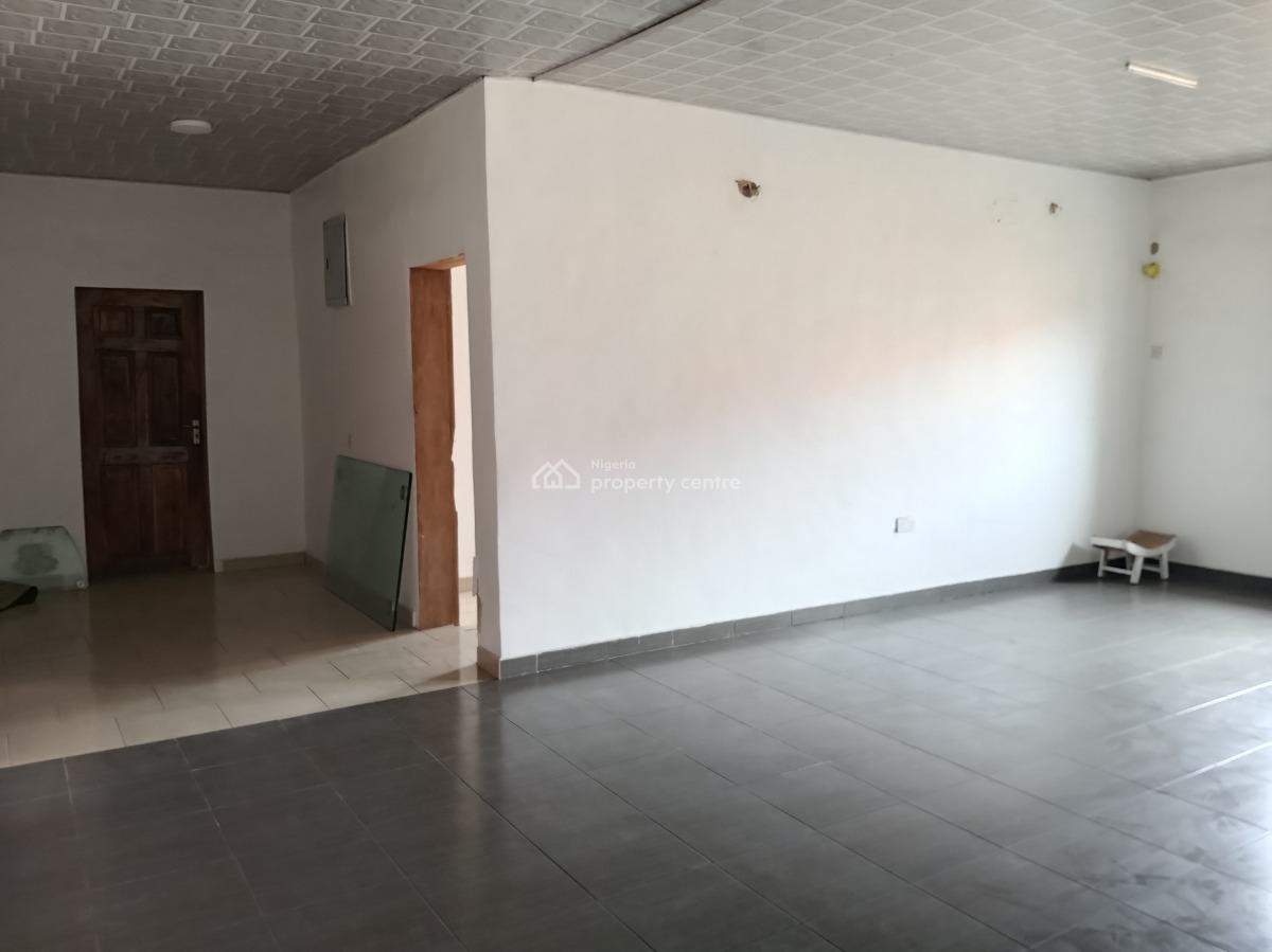 a Nice Room in a Shared Apartment, Ilaje, Ilaje, Ajah, Lagos, Self Contain (single Rooms) for Rent