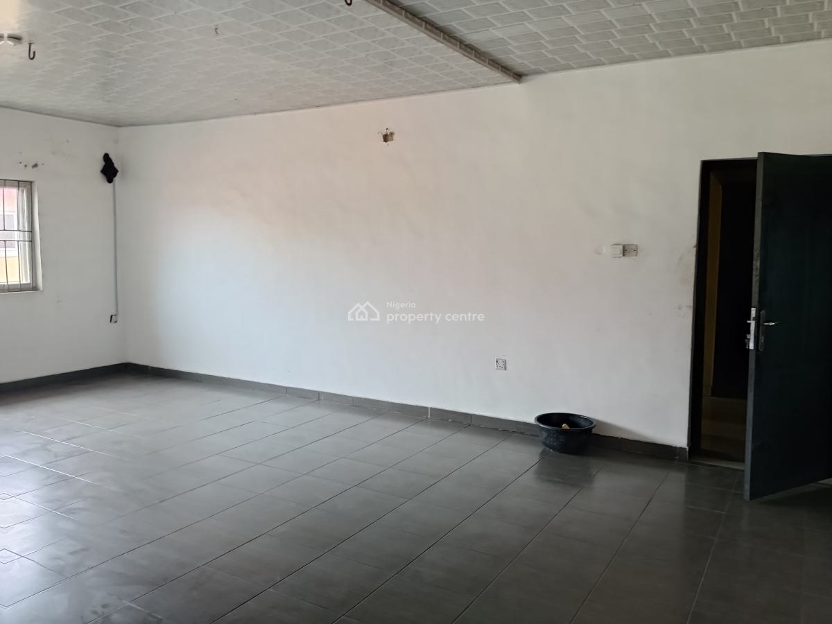 a Nice Room in a Shared Apartment, Ilaje, Ilaje, Ajah, Lagos, Self Contain (single Rooms) for Rent