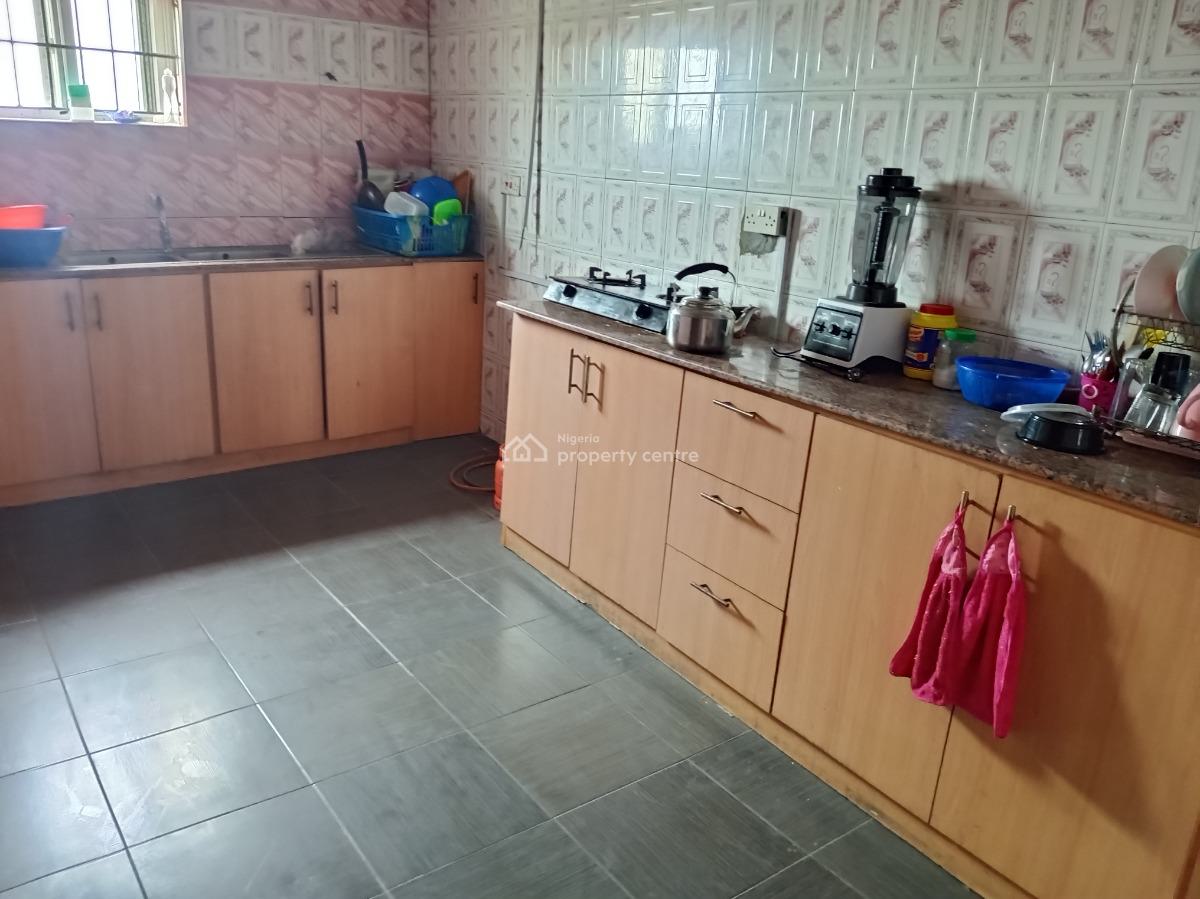 a Nice Room in a Shared Apartment, Ilaje, Ilaje, Ajah, Lagos, Self Contain (single Rooms) for Rent