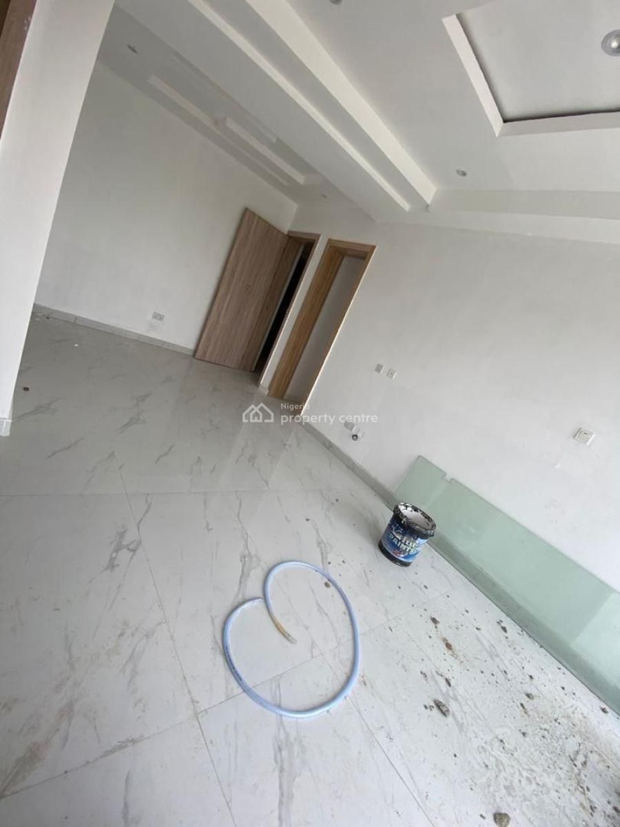 2 Bedroom with Pool, Gym, Elevator, Pinnock Beach Estate, Osapa, Lekki, Lagos, Flat / Apartment for Rent