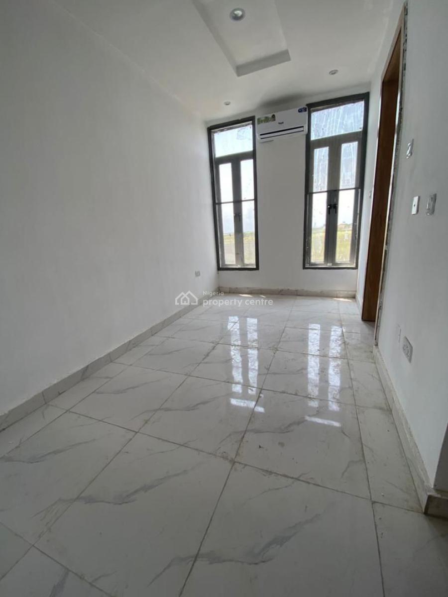 2 Bedroom with Pool, Gym, Elevator, Pinnock Beach Estate, Osapa, Lekki, Lagos, Flat / Apartment for Rent