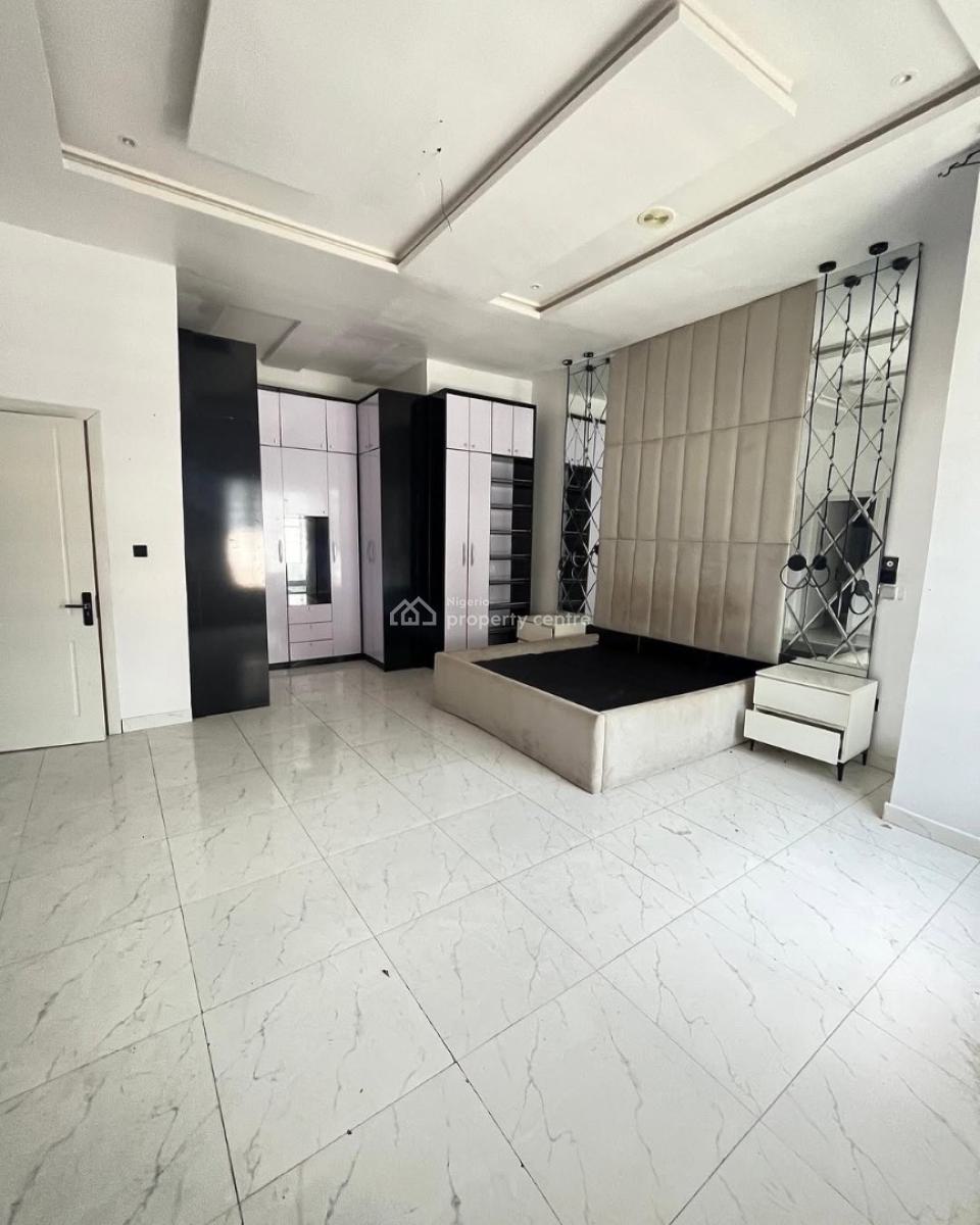 Lovely 4 Bedroom Semi Detached Duplex with Bq, Chevron, Lekki, Lagos, Semi-detached Duplex for Sale