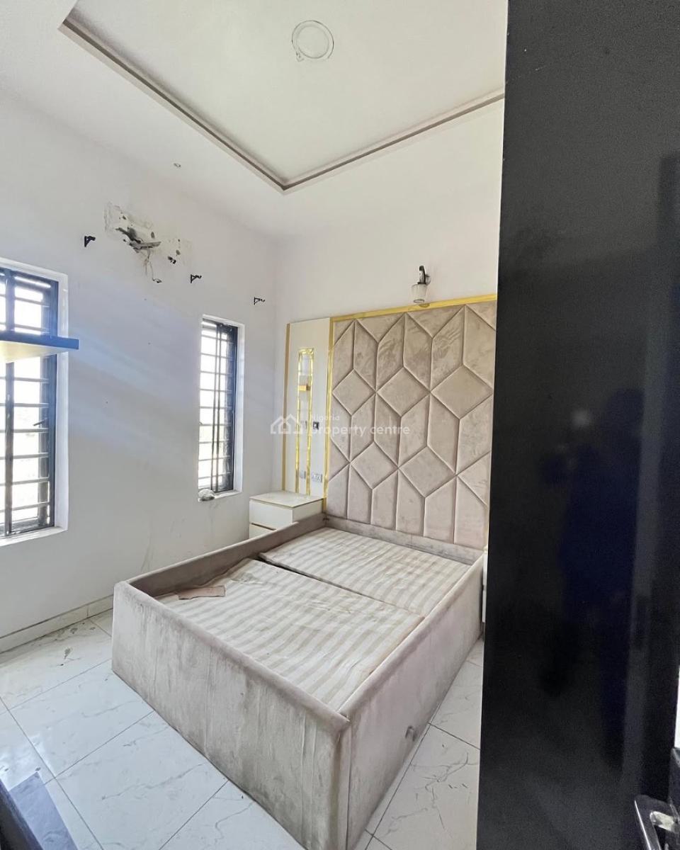 Lovely 4 Bedroom Semi Detached Duplex with Bq, Chevron, Lekki, Lagos, Semi-detached Duplex for Sale