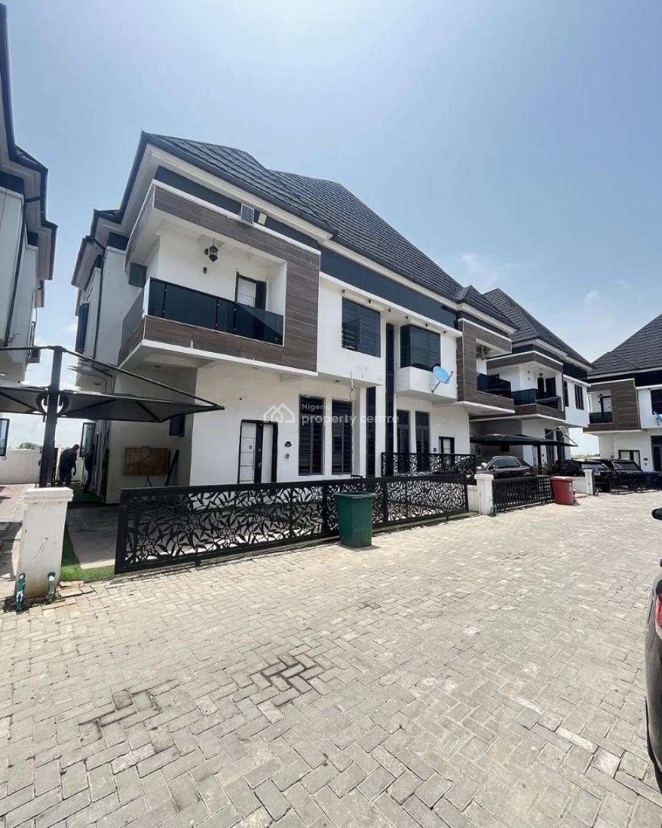 Lovely 4 Bedroom Semi Detached Duplex with Bq, Chevron, Lekki, Lagos, Semi-detached Duplex for Sale