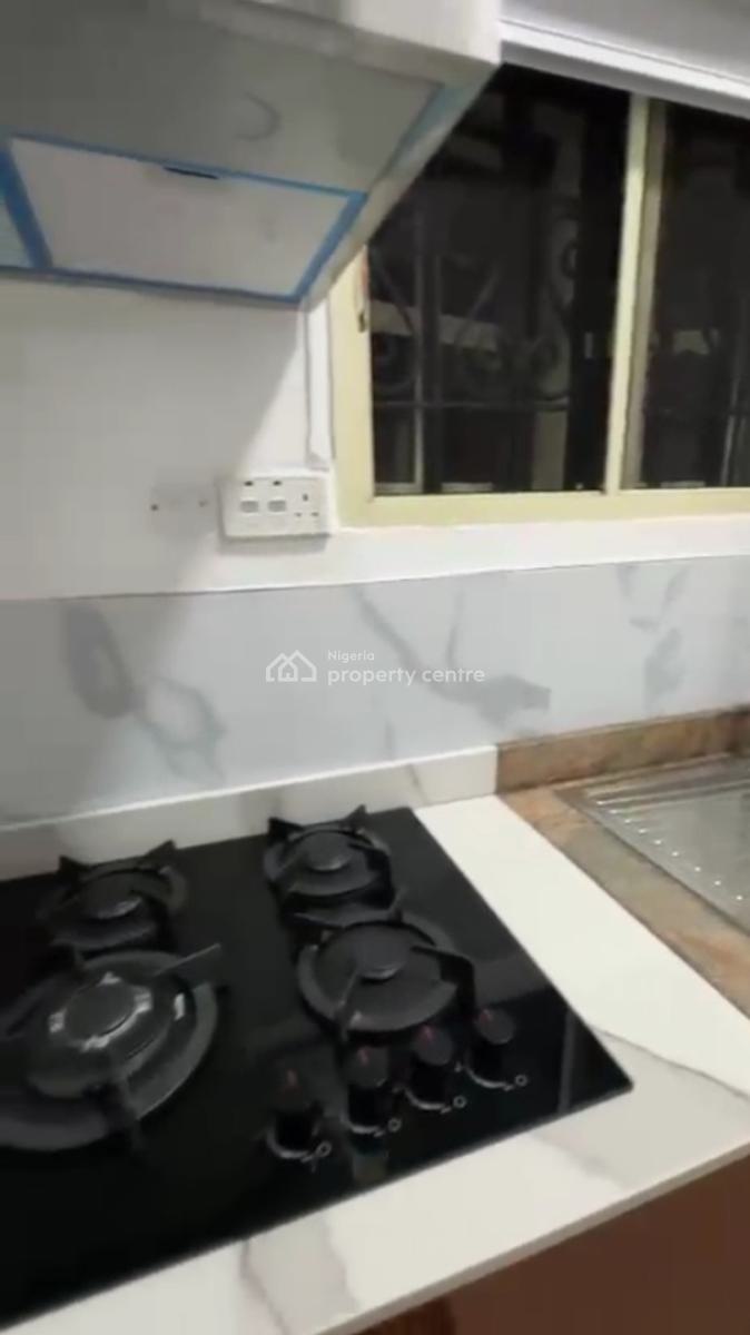 Furnished Luxury Standard Ensuit 1 Bedroom Spacious Apartment with Inverter, Off Freedom Way, Lekki Phase 1, Lekki, Lagos, Mini Flat (room and Parlour) for Rent