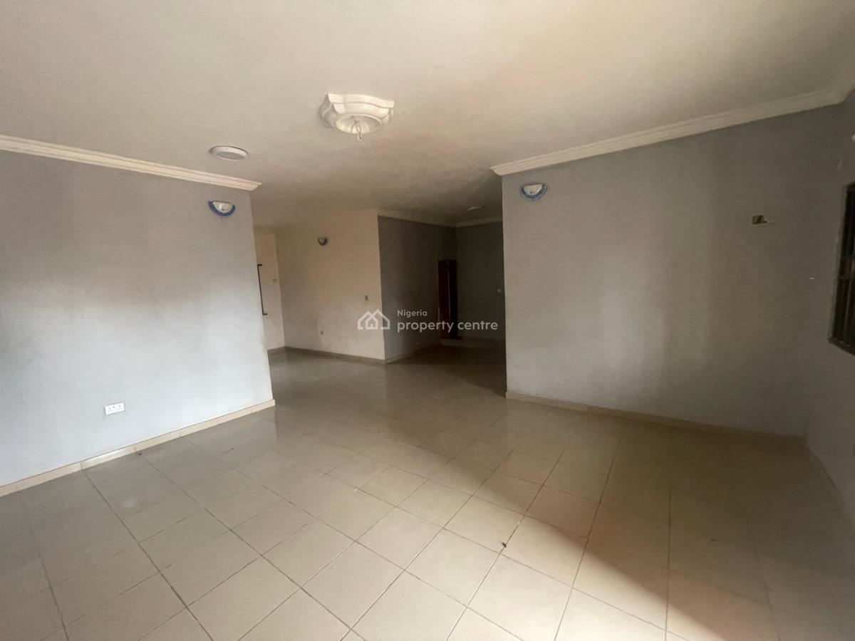 Massive 3 Bedrooms Flat, Eputu London, Eputu, Ibeju Lekki, Lagos, Flat / Apartment for Rent