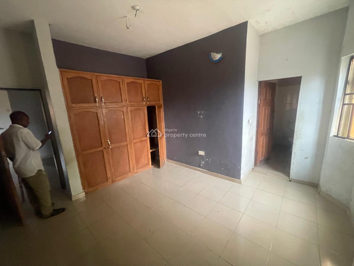 Massive 3 Bedrooms Flat, Eputu London, Eputu, Ibeju Lekki, Lagos, Flat / Apartment for Rent