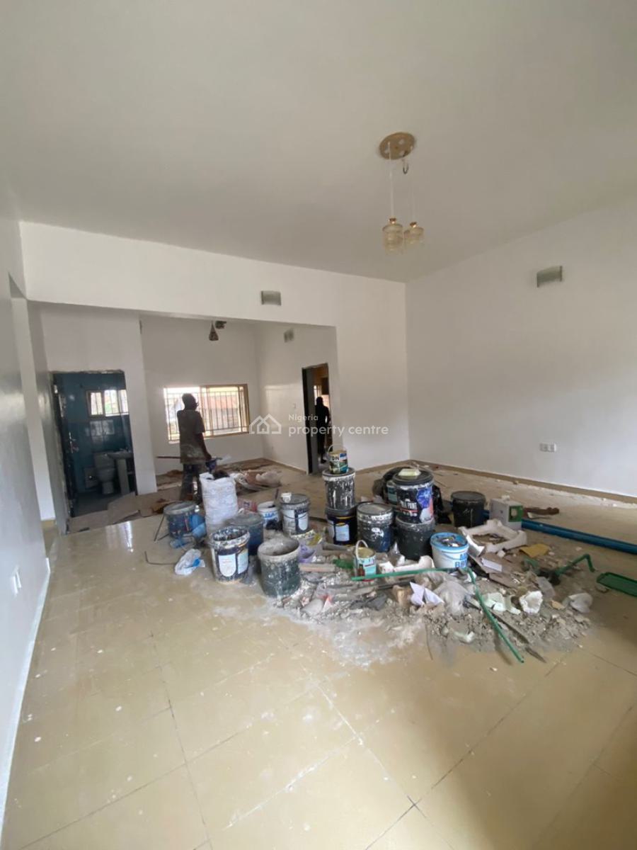 Renovated 3 Bedrooms Blocks of Flats, Off 1st Avenue, Gwarinpa, Abuja, Block of Flats for Rent