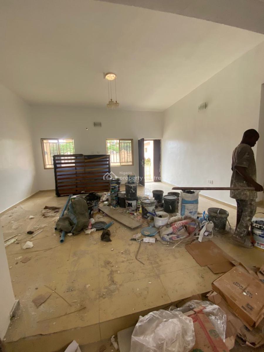 Renovated 3 Bedrooms Blocks of Flats, Off 1st Avenue, Gwarinpa, Abuja, Block of Flats for Rent