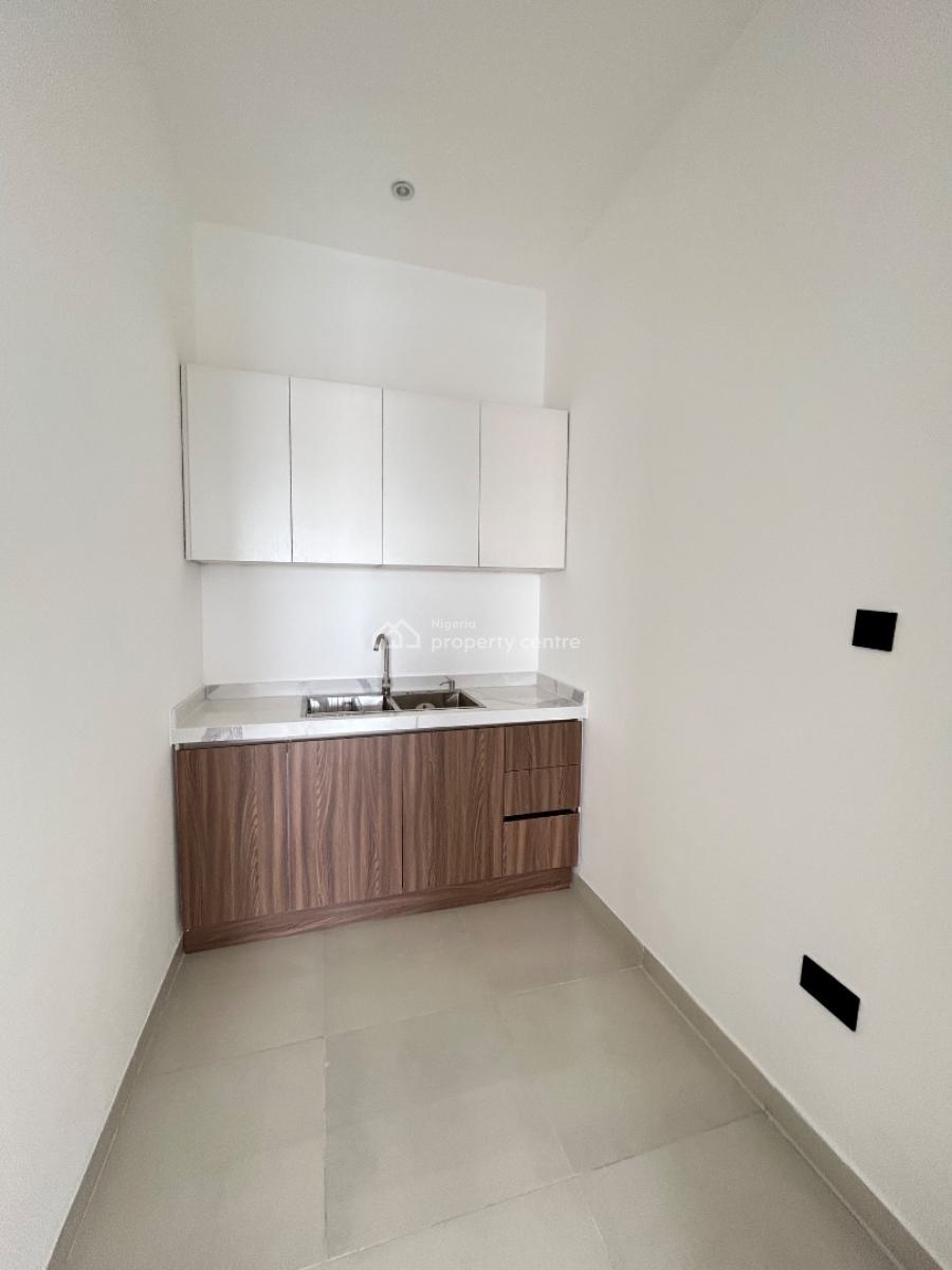6 Bedroom Fully Detached Duplex with Bq, Lekki Phase 1, Lekki, Lagos, Detached Duplex for Sale