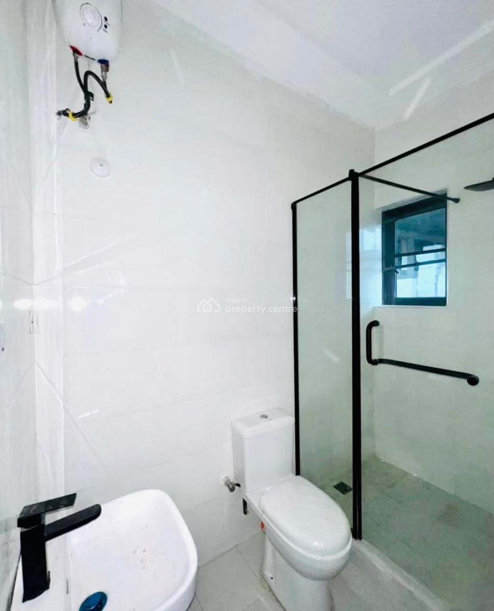 Luxury and Spacious 2 Bedroom Penthouse, Lekki Phase 1, Lekki, Lagos, Flat / Apartment for Rent