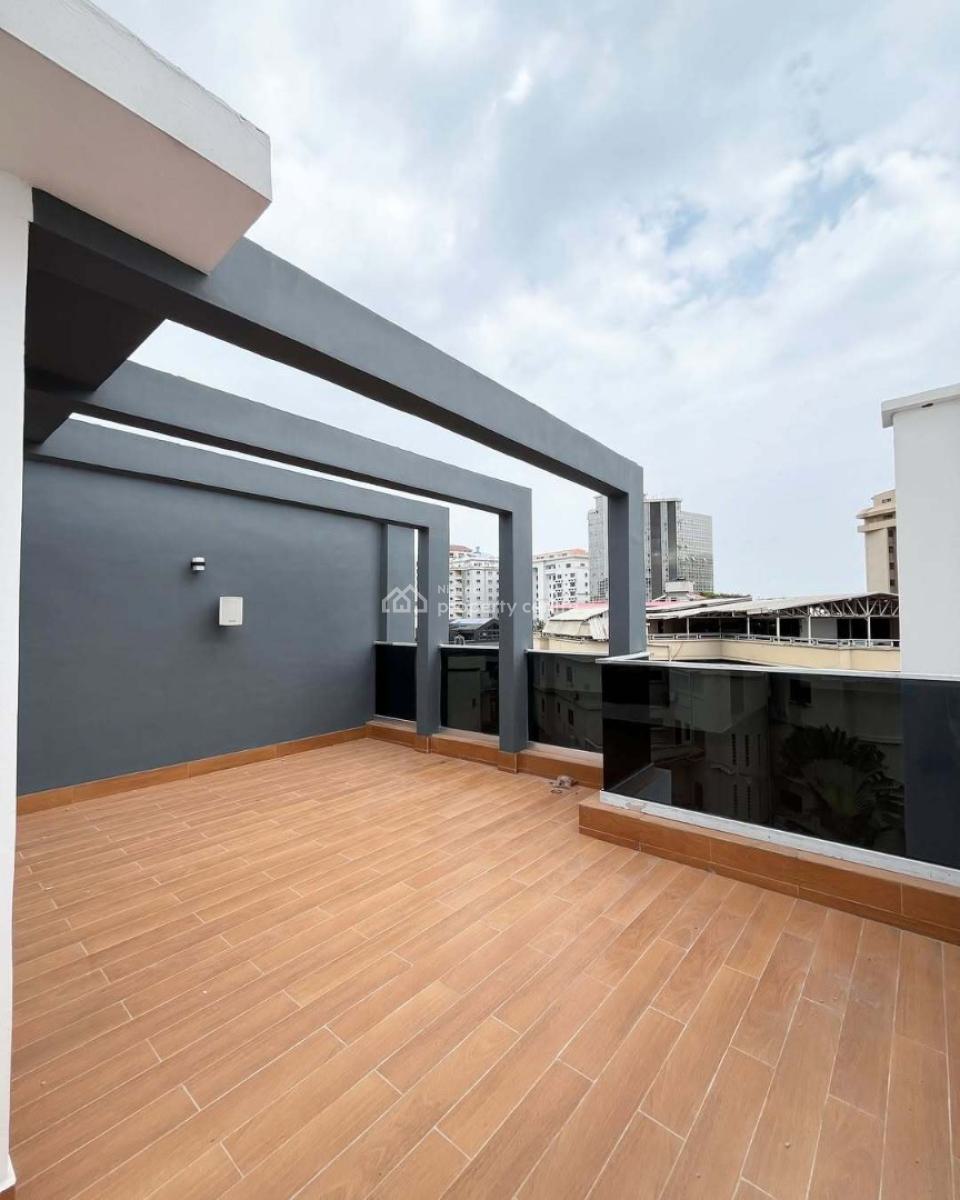 3 Bedroom Semi-detached Triplex with Bq, Victoria Island (vi), Lagos, Semi-detached Duplex for Rent