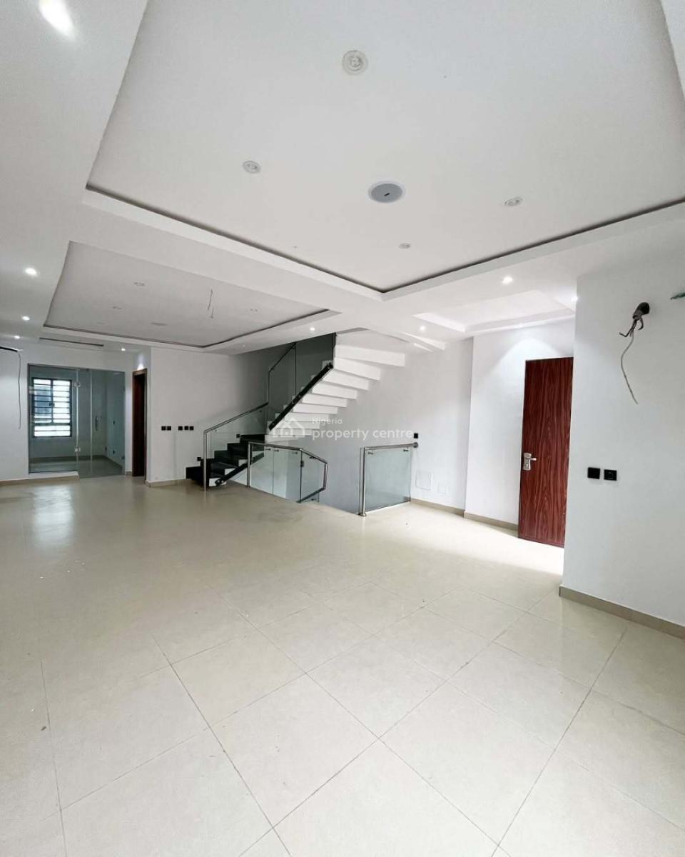 3 Bedroom Semi-detached Triplex with Bq, Victoria Island (vi), Lagos, Semi-detached Duplex for Rent