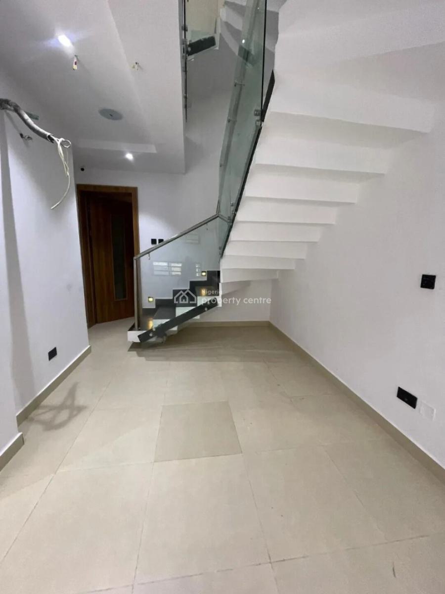 3 Bedroom Semi-detached Triplex with Bq, Victoria Island (vi), Lagos, Semi-detached Duplex for Rent