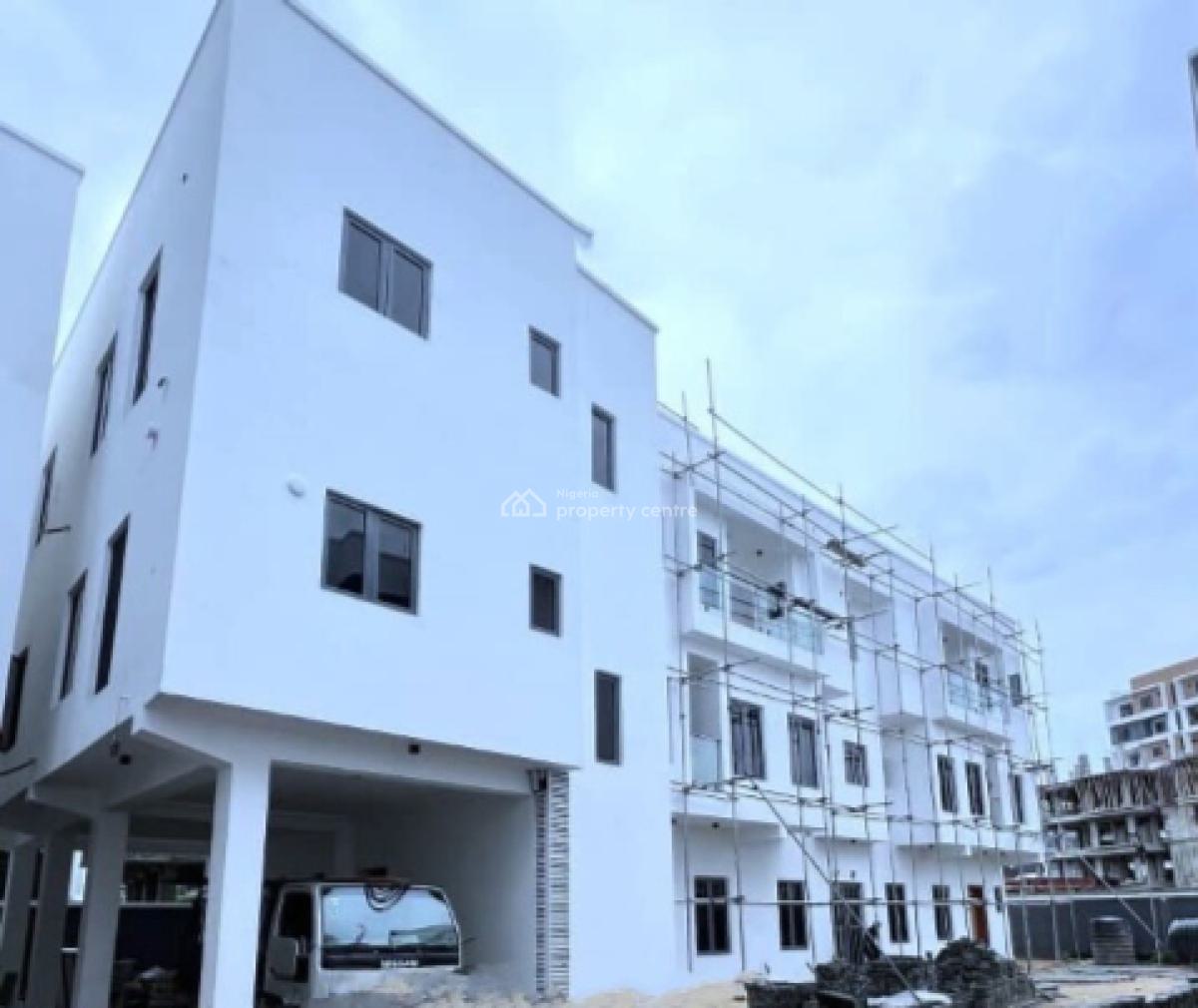 Fully Serviced 2 Bedroom Penthouse Apartment, Lekki Phase 1, Lekki, Lagos, Flat / Apartment for Rent