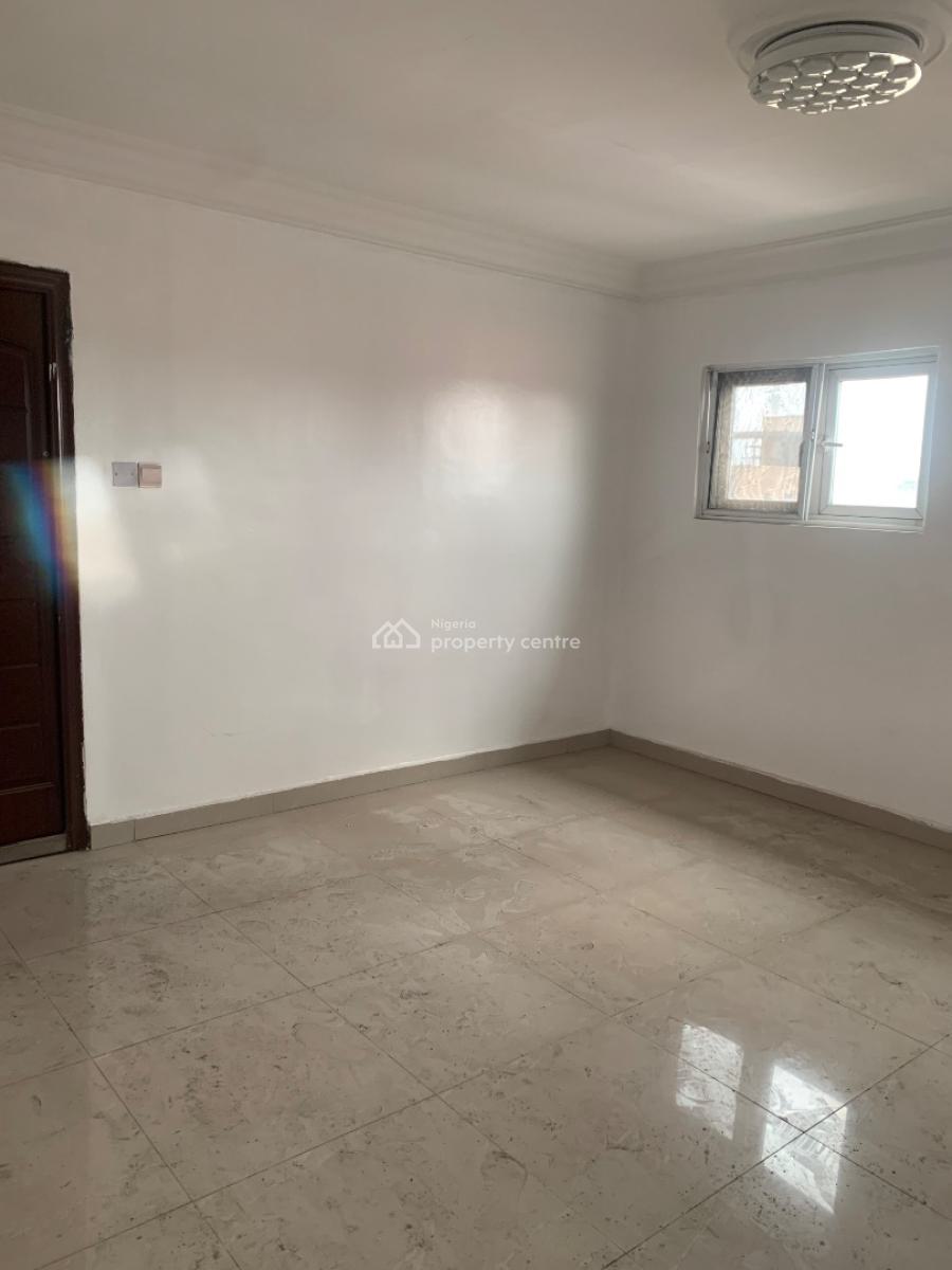 6 Units of Shared Apartment in a Massive Compound, Ikota, Lekki, Lagos, Flat / Apartment for Rent