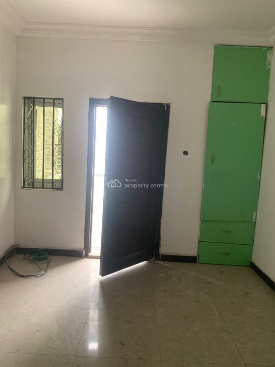 6 Units of Shared Apartment in a Massive Compound, Ikota, Lekki, Lagos, Flat / Apartment for Rent