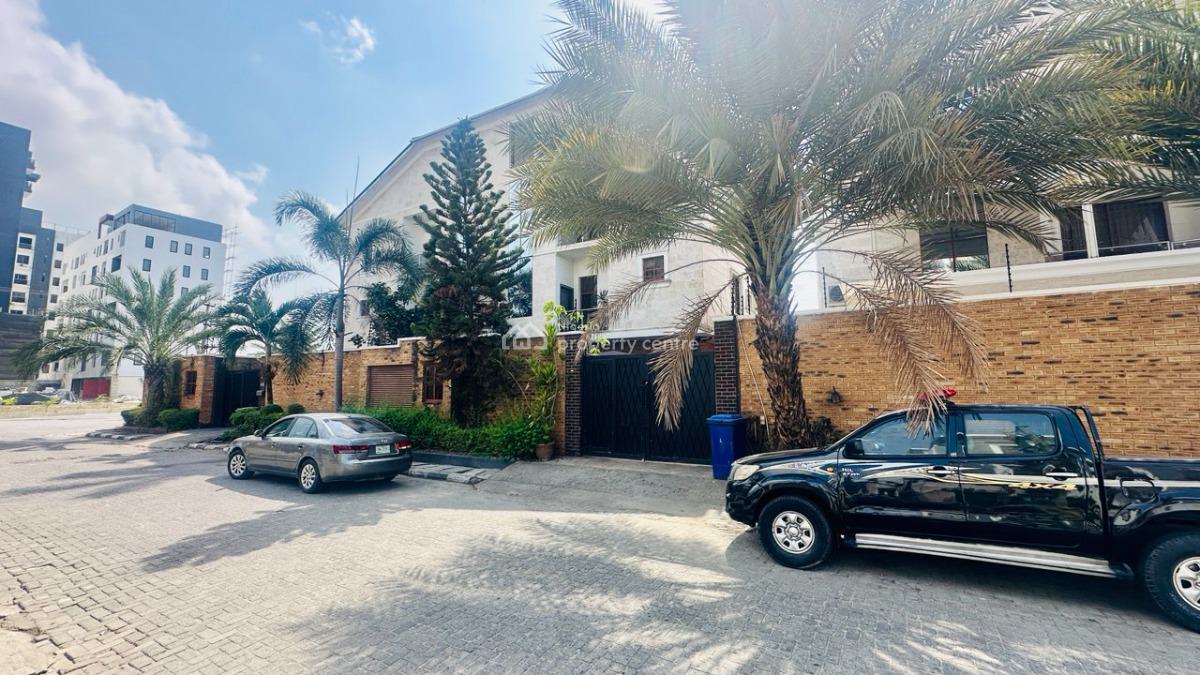 4 Bedroom Semi-detached Duplex Spread on 3 Floors with C of O, Off Banana Island Road, Banana Island, Ikoyi, Lagos, Semi-detached Duplex for Sale