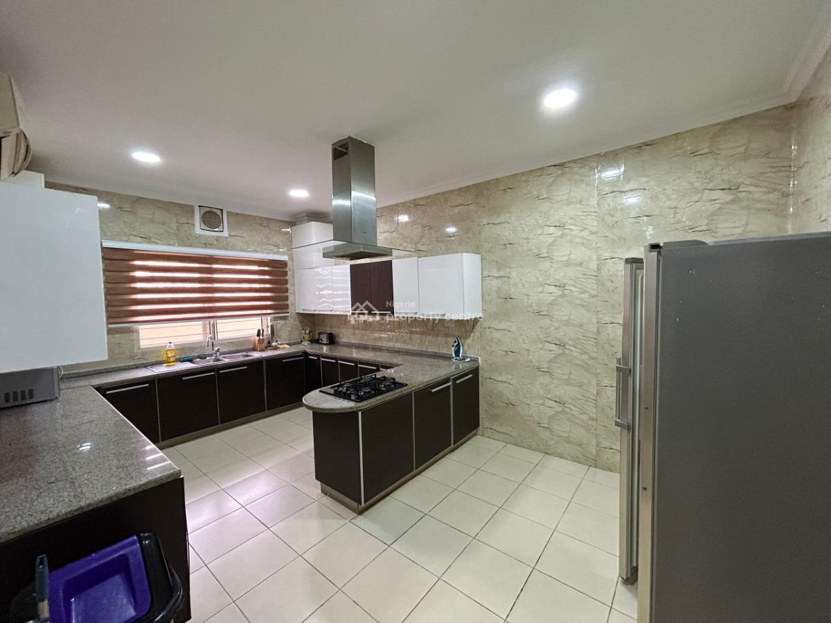 Furnished Lovely 3 Bedrooms Apartment, Off Bourdhilon, Ikoyi, Lagos, Flat / Apartment for Rent