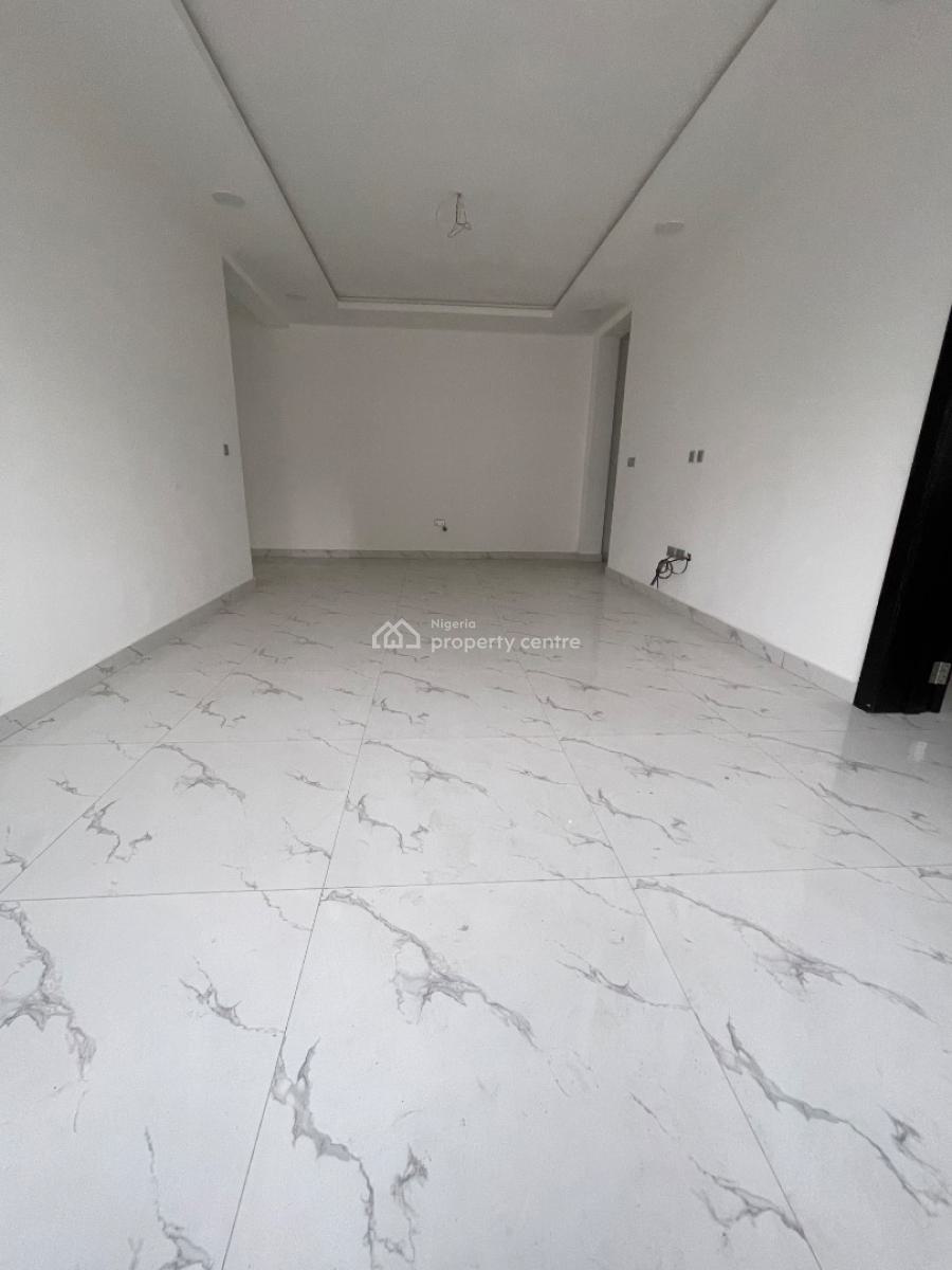 2 Bedroom Apartment, Freedom Way, Lekki Phase 1, Lekki, Lagos, Block of Flats for Sale