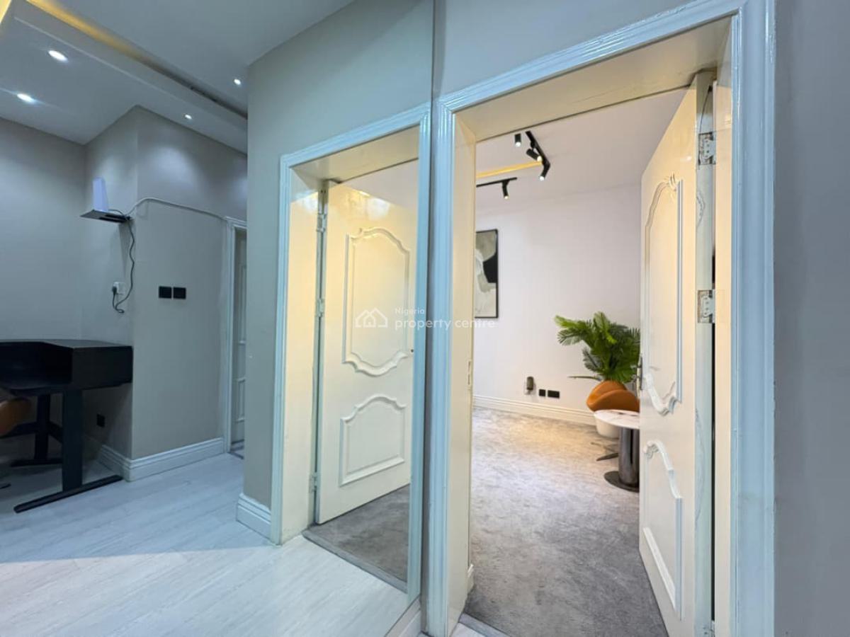 Luxury 2 Bedrooms Apartment with Ps5 and Balcony, Sinari Daranijo, Victoria Island (vi), Lagos, Flat / Apartment Short Let