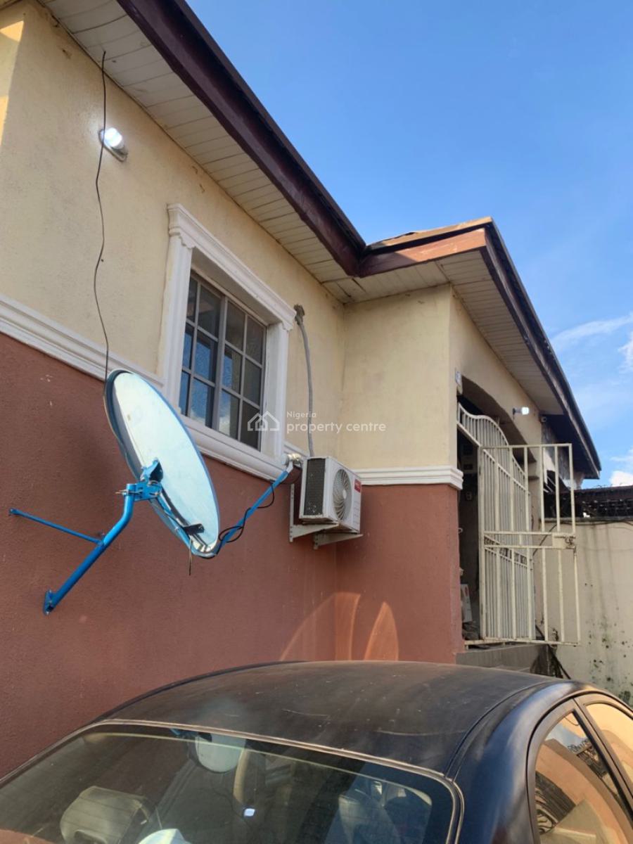 Luxury 2 Bedroom Bungalow, Kyami, Opposite Centenary City, Goza, Lugbe District, Abuja, Semi-detached Bungalow for Sale