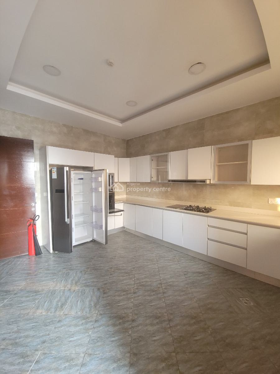 Well Maintained 4bedroom Maisonette Penthouse in Banana Island, Banana Island, Ikoyi, Lagos, Flat / Apartment for Rent