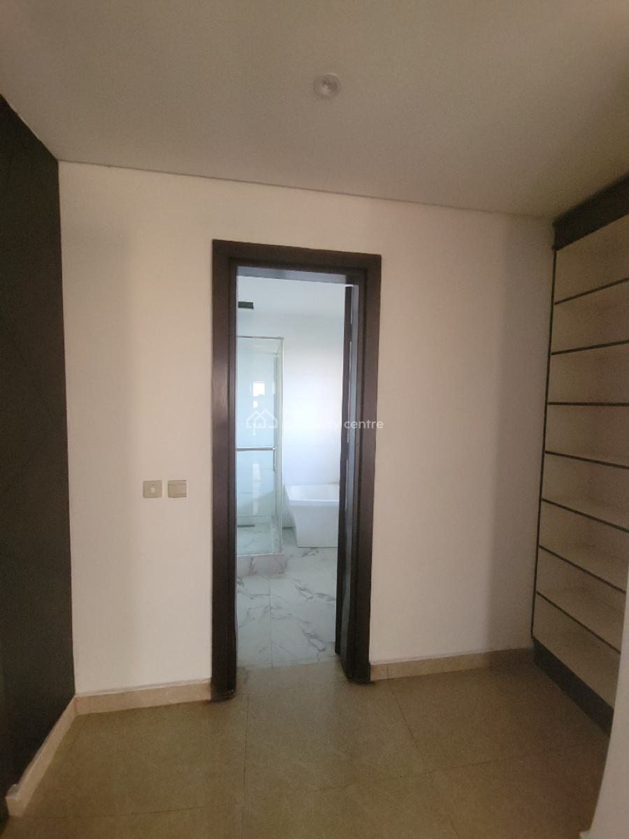 Well Maintained 4bedroom Maisonette Penthouse in Banana Island, Banana Island, Ikoyi, Lagos, Flat / Apartment for Rent