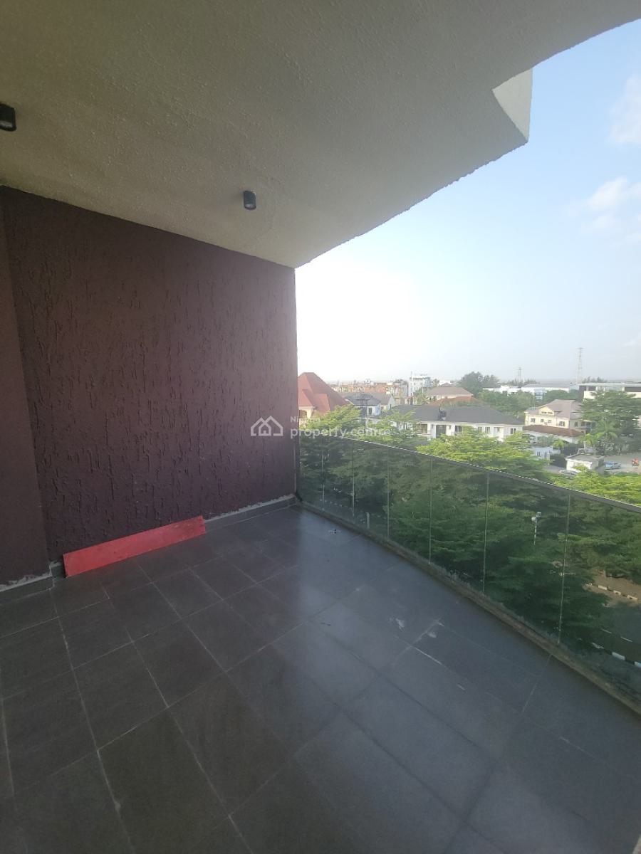 Well Maintained 4bedroom Maisonette Penthouse in Banana Island, Banana Island, Ikoyi, Lagos, Flat / Apartment for Rent