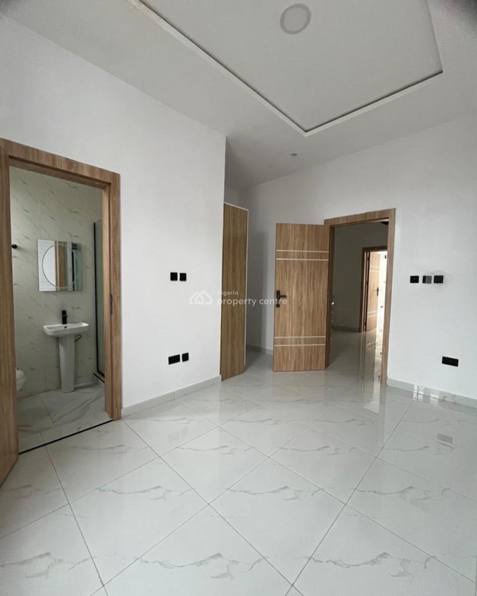 Lovely 3 Bedroom Terrace Duplex with Bq, Chevron, Lekki, Lagos, Terraced Duplex for Sale