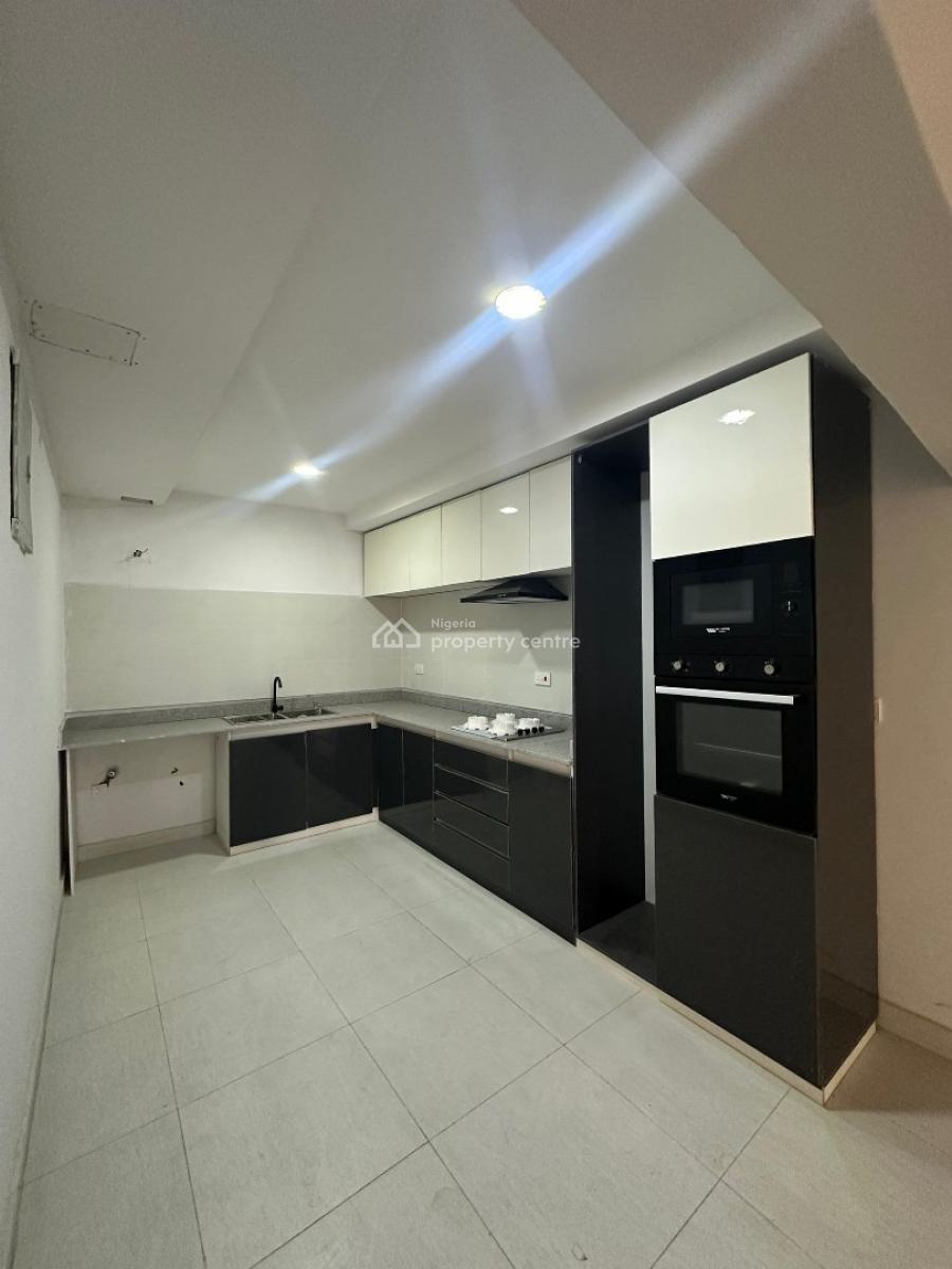 Luxury Fully Serviced 2-bedroom Apartment with Swimming Pool, Gym, Lekki Phase 1, Lekki, Lagos, Flat / Apartment for Sale