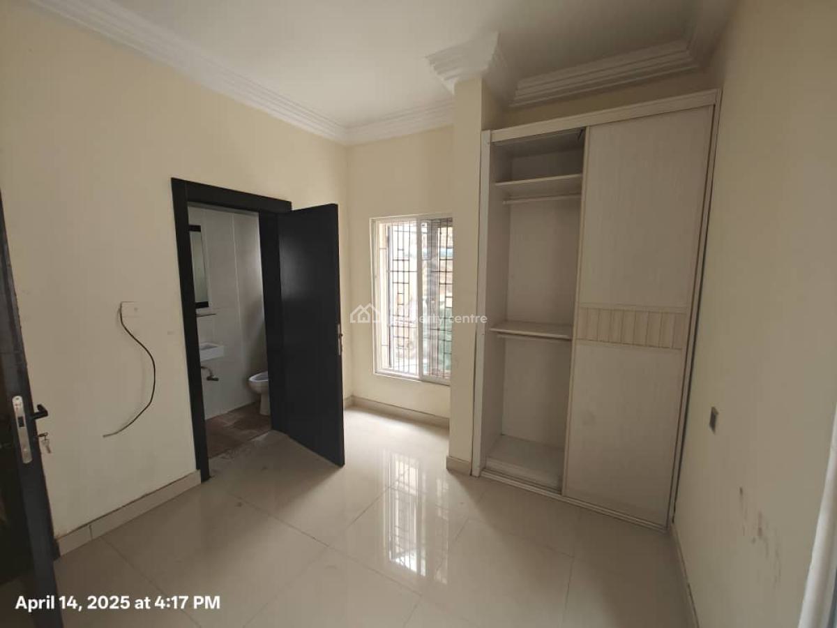 Tastefully Finished Ensuit 3 Bedroom Apt  with Bq, in a Secured Est, Osapa, Lekki, Lagos, Flat / Apartment for Rent