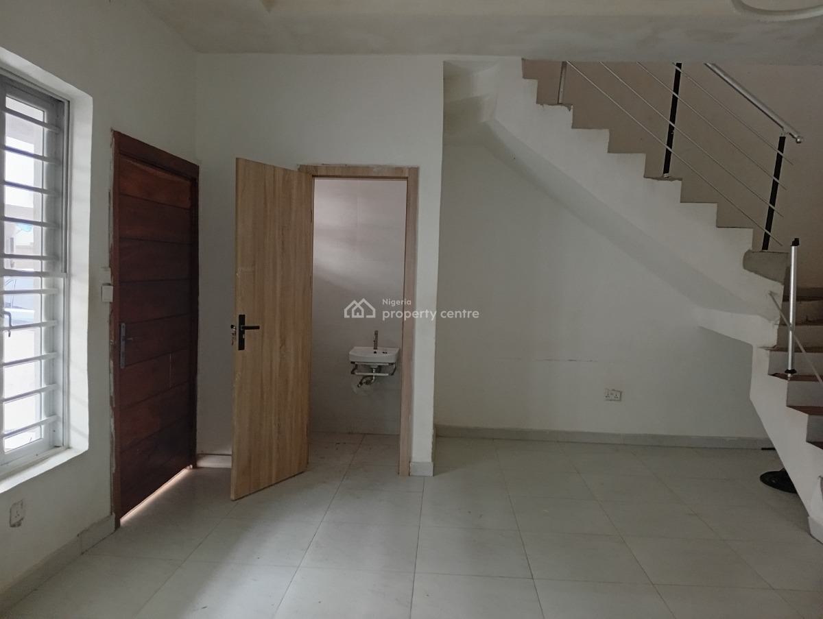Renovated 4 Bedroom Terraced Duplex in an Estate, Orchid Road, Close to Victoria Crest 4 Estate, After Buenavista.., Lekki, Lagos, Terraced Duplex for Rent