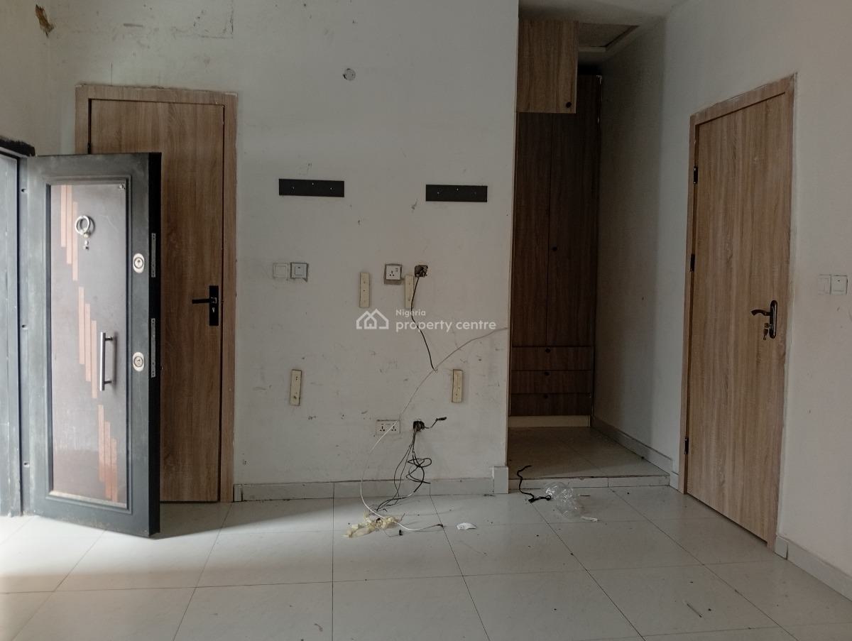 Renovated 4 Bedroom Terraced Duplex in an Estate, Orchid Road, Close to Victoria Crest 4 Estate, After Buenavista.., Lekki, Lagos, Terraced Duplex for Rent