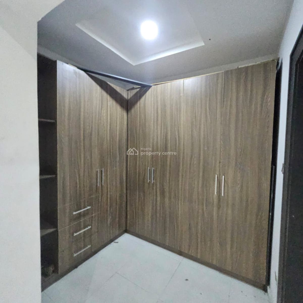 Exquisitely Built 5 Bedroom Duplex with 2 Bedroom Bq, Gra Phase 2, Magodo, Lagos, Detached Duplex for Sale
