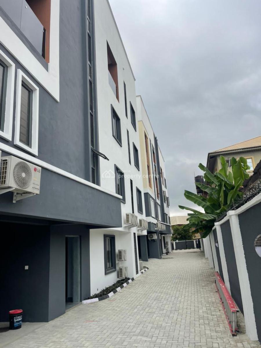 Fully Serviced Mini Flat, Ologolo, Lekki, Lagos, Mini Flat (room and Parlour) for Rent