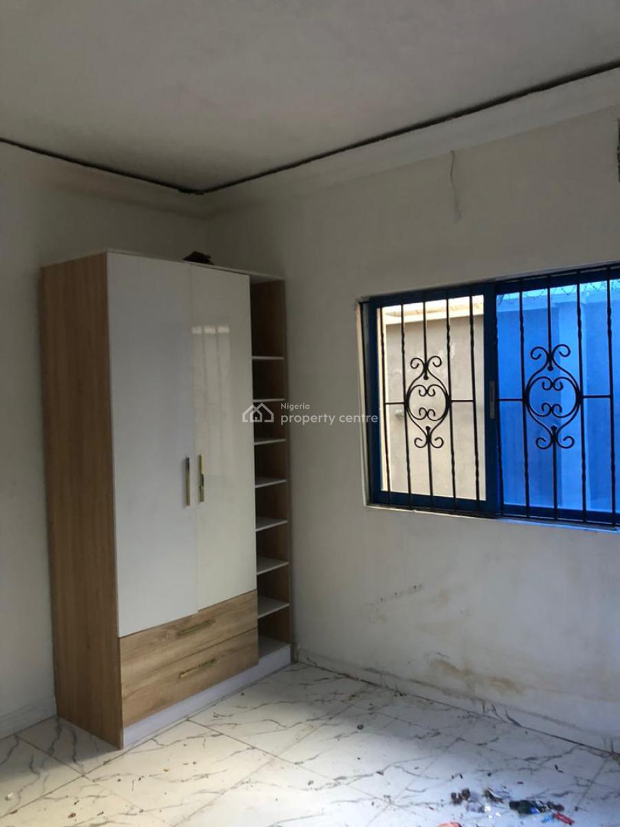 Exquisite 3 Bedroom Apartment, Gra Phase 2, Magodo, Lagos, Flat / Apartment for Rent