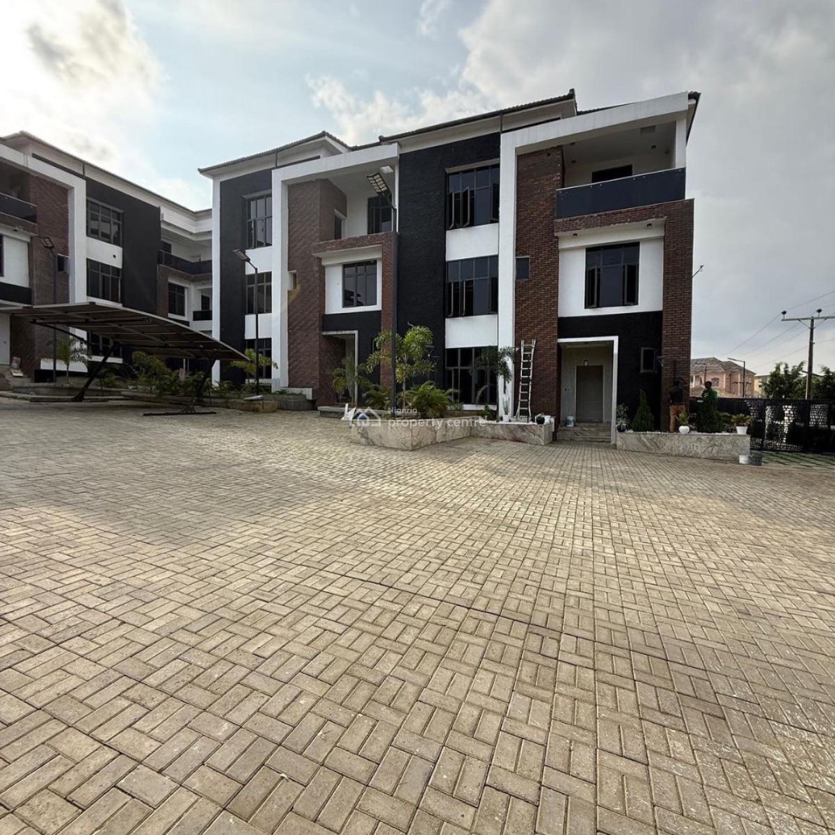 Luxury Corner Piece 4 Bedroom Terrace with 3bq, Two Living Rooms, 5 Minutes Drive to Wuse 2, Kado, Abuja, Terraced Duplex for Sale