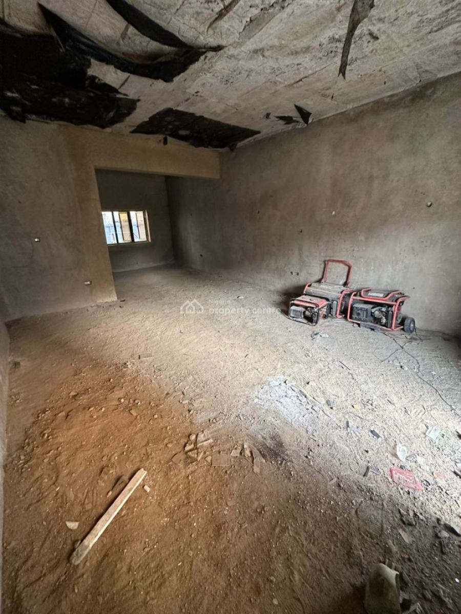 Semi Finished 3 Bedroom Apartment, Jahi, Abuja, Flat / Apartment for Sale