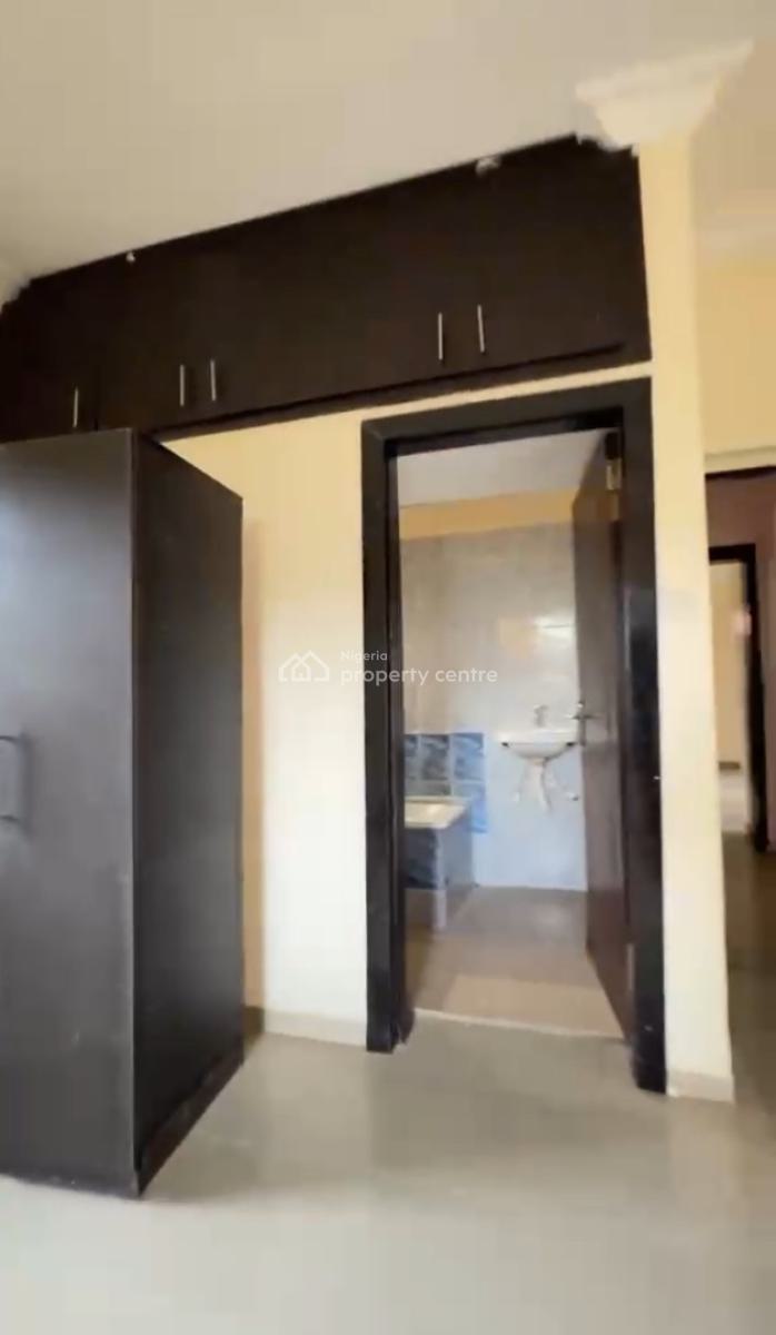 2 Bedroom Detached Bungalow, Office Or Residence, Maitama Main, Maitama District, Abuja, Detached Bungalow for Rent