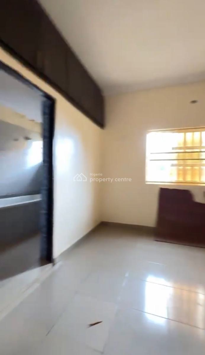 2 Bedroom Detached Bungalow, Office Or Residence, Maitama Main, Maitama District, Abuja, Detached Bungalow for Rent