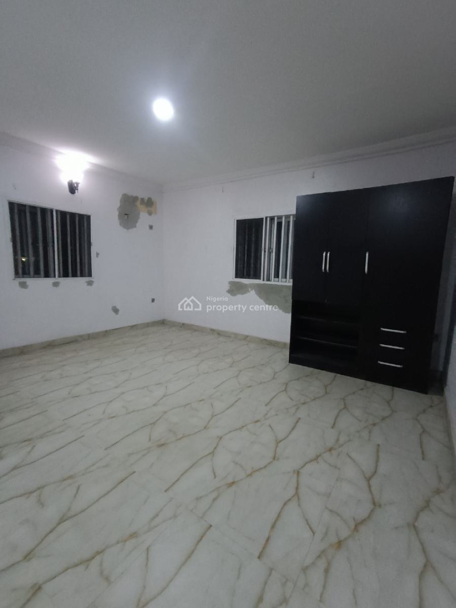 Well Built 3 Bedroom Flat, Ocean Palm, Ajah, Lagos, Flat / Apartment for Rent