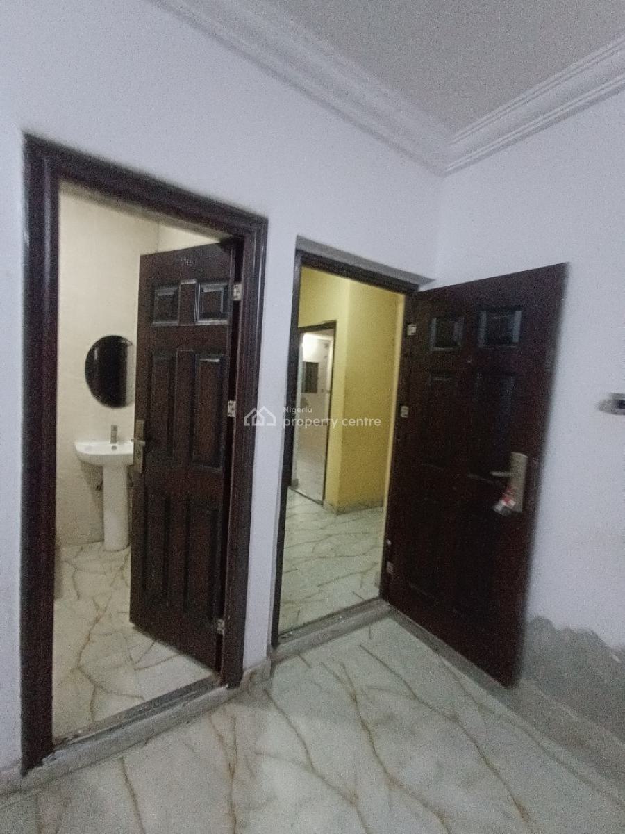 Well Built 3 Bedroom Flat, Ocean Palm, Ajah, Lagos, Flat / Apartment for Rent