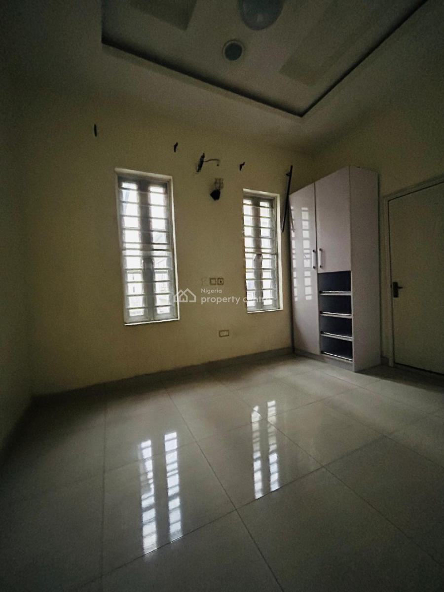 Well Maintained 4 Bedroom Duplex, Ologolo, Lekki, Lagos, Semi-detached Duplex for Sale