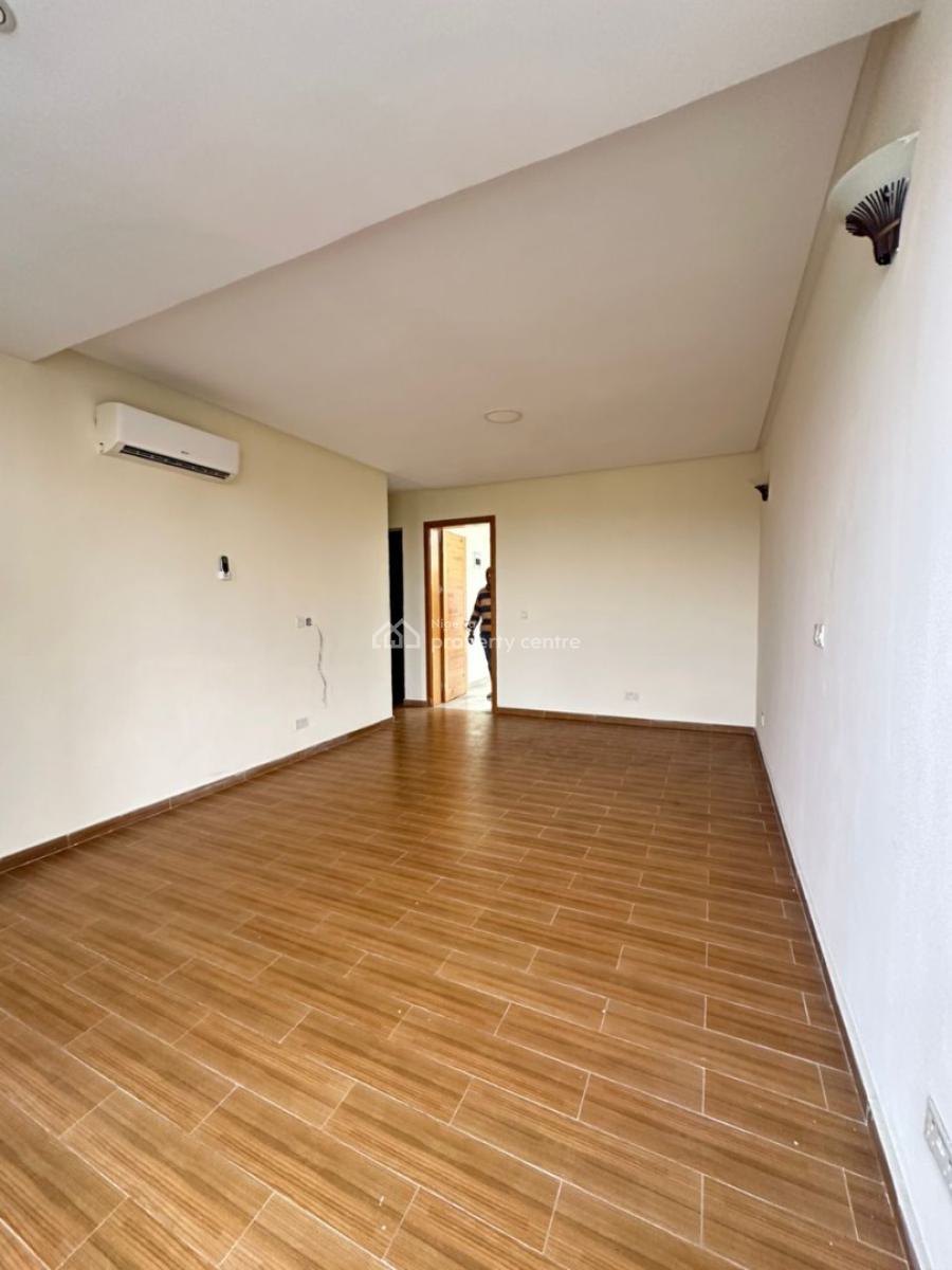 4 Bed  Terrace Duplex with Bq and Pool  & Gym, Lekki Phase 1, Lekki, Lagos, Terraced Duplex for Sale