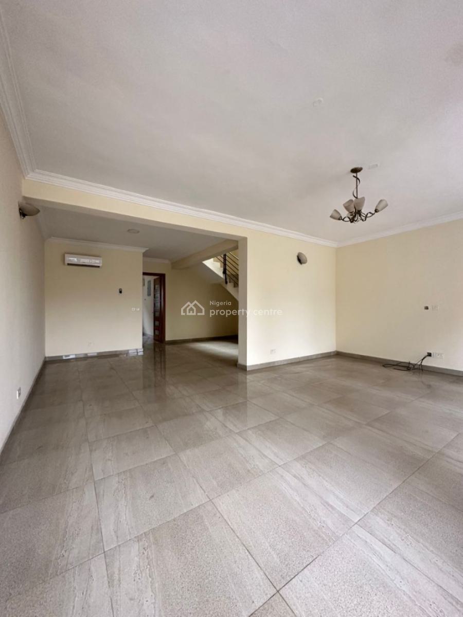 4 Bed  Terrace Duplex with Bq and Pool  & Gym, Lekki Phase 1, Lekki, Lagos, Terraced Duplex for Sale