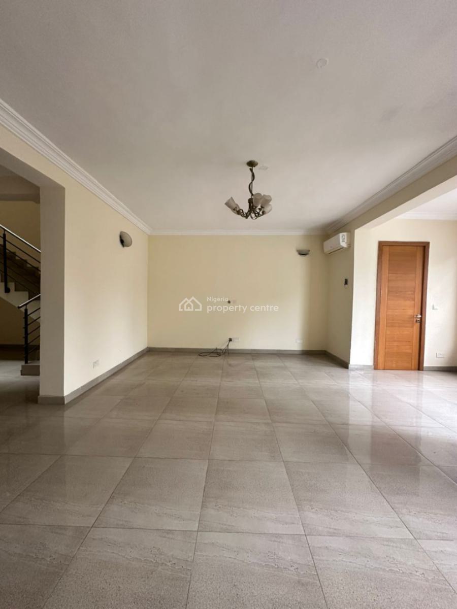 4 Bed  Terrace Duplex with Bq and Pool  & Gym, Lekki Phase 1, Lekki, Lagos, Terraced Duplex for Sale