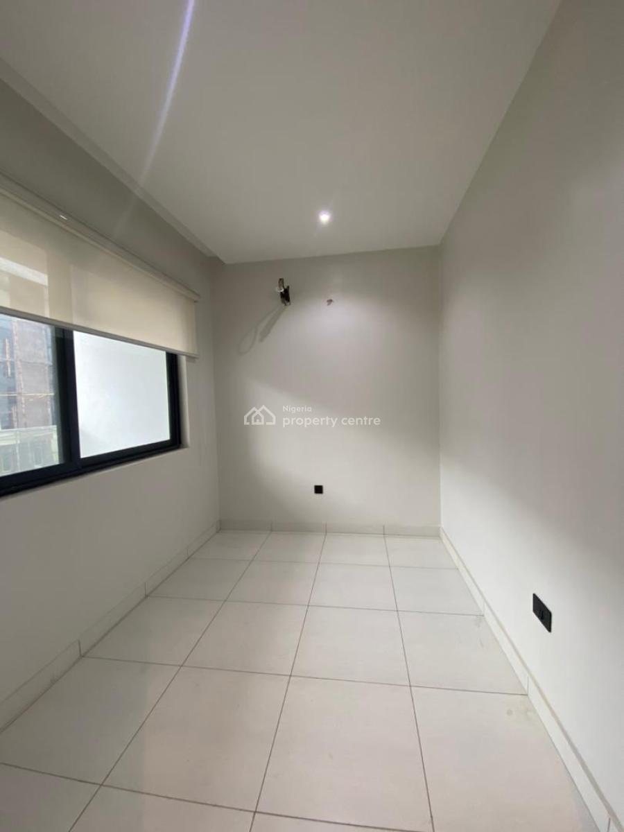 Luxurious 4 Bedroom Terrace Duplex with a Secured Estate, Lekki Phase 1, Lekki, Lagos, House for Sale