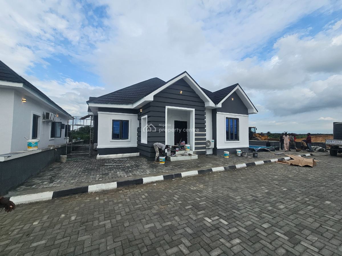 Contemporary 3 Bedrooms Detached Bungalow with 5m Initial Deposit, About 3 Minutes Drive From The Expressway, Eleranigbe, Ibeju Lekki, Lagos, Detached Bungalow for Sale