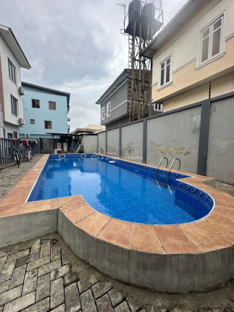 Luxurious 4bedroom Terraced Duplex with Bq Ik a Secure Estate, Lekki Phase 1, Lekki, Lagos, Terraced Duplex for Sale